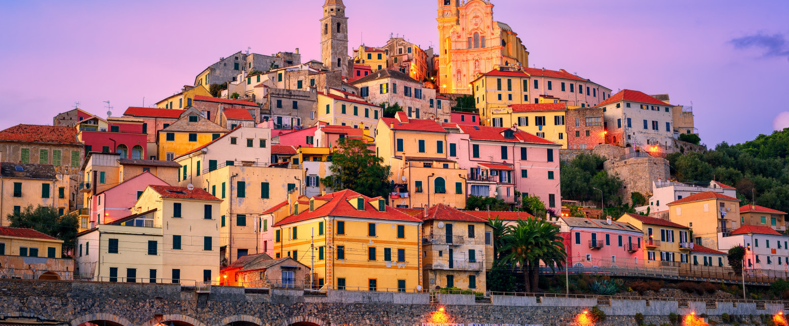 Ovo je jedno od najlepših mesta u Italiji: Smešteno je na brežuljku iznad mora FOTO