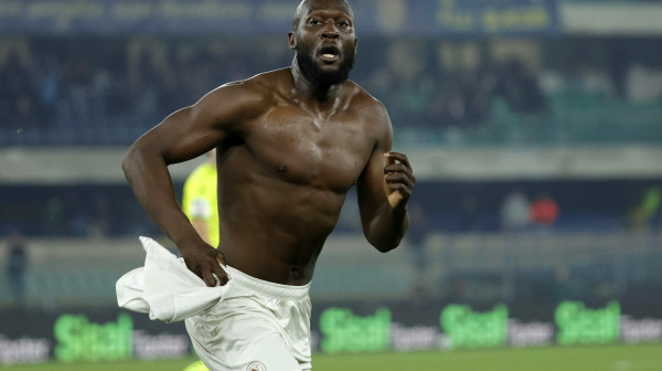 Lukaku izazvao bes u Napulju