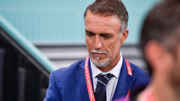 Batistuta: "Maradona je umro sâm, kao pas"