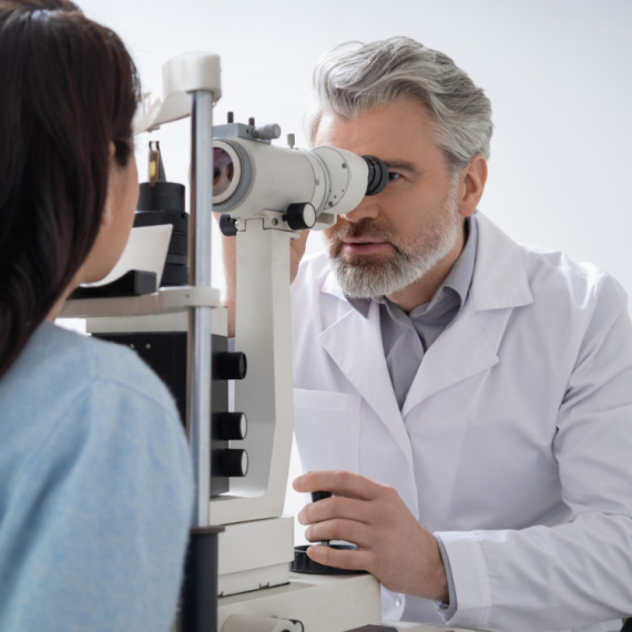 "Mušice" u vidnom polju moglu da budu znak ozbiljnog problema: Stručnjaci upozoravaju