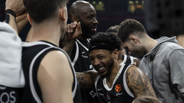 Borba za čast u tami tabele FOTO/VIDEO