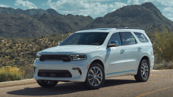 Vraća se legendarni V8 HEMI motor, evo u kom modelu!