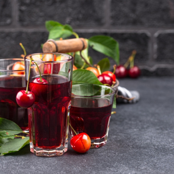 Prirodni lek protiv nesanice: U čaši ovog soka krije se prirodan melatonin