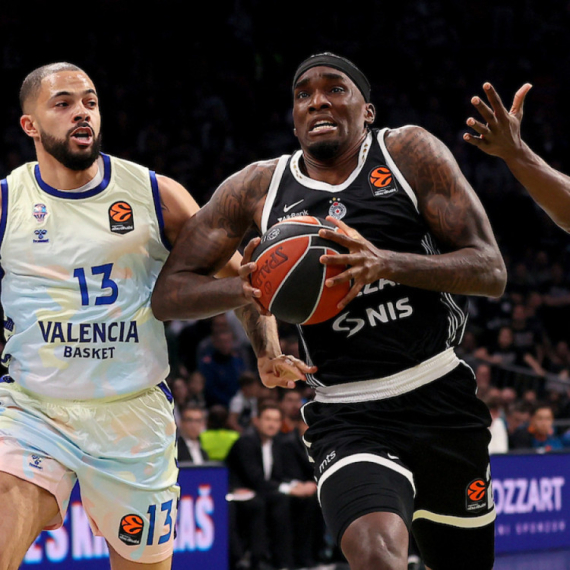 Valensija ima dvocifrenu prednost – Partizan loš