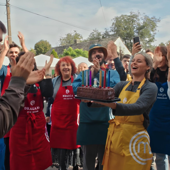 Takmičaru "MasterChef Srbija" priredili rođendansko iznenađenje pred kamerama