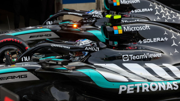 Antoneliju pol pozicija u Japanu – katastrofa Ferstapena