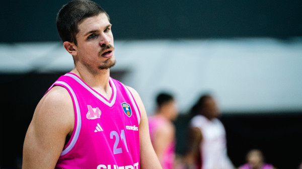 Đurišić debitovao za Megu – FMP slavio na krilima Barne i Lazarevića