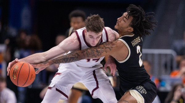 NBA prospekt se vratio kući: Avdalas ponovo trenira sa Panatinaikosom