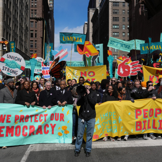 Amerika ustala protiv Trampa; Protesti održani u više od 3.000 gradova – milioni ljudi nezadovoljni FOTO/VIDEO