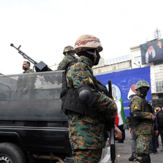 Iran, zvanično: Pregovori uz nepoverenje i "prst na obaraču"