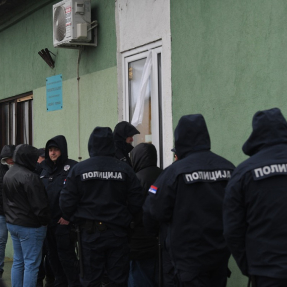 Blokaderi gladni i žedni krvi: "Nadali su se da će u nedelju pasti mrtva glava"