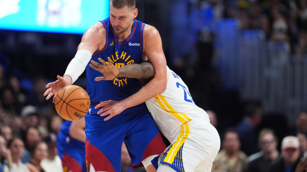 Klark fascinirana Jokićem, a on "mrtav hladan": "Imamo istog agenta, zato je to rekla" VIDEO