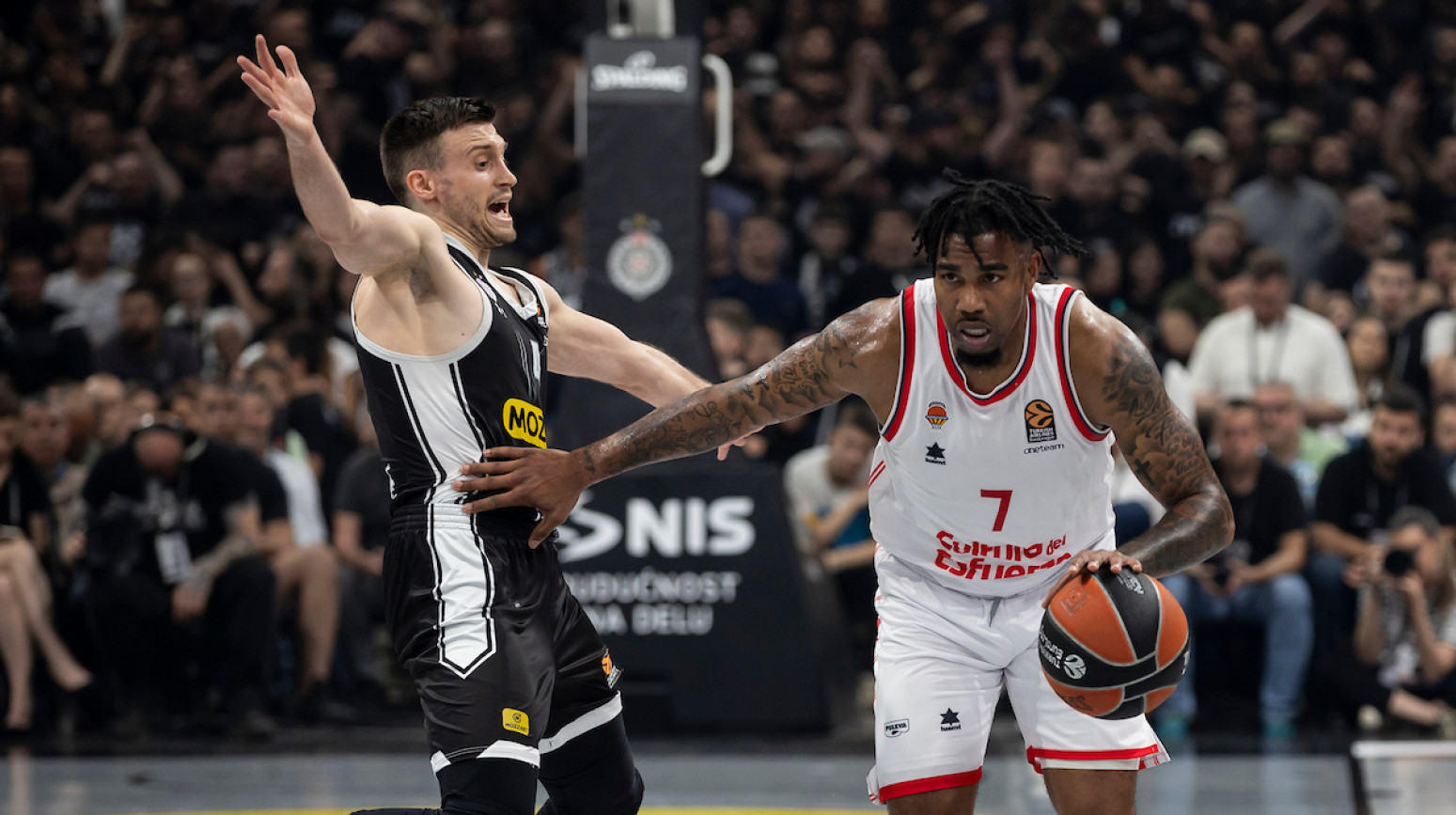 Zvezda naciljala plejmejkera za narednu sezonu?!