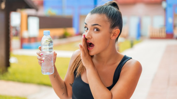 Mineralna voda i zdravlje; Stručnjaci otkrili šta bi trebalo da znate ako je često pijete