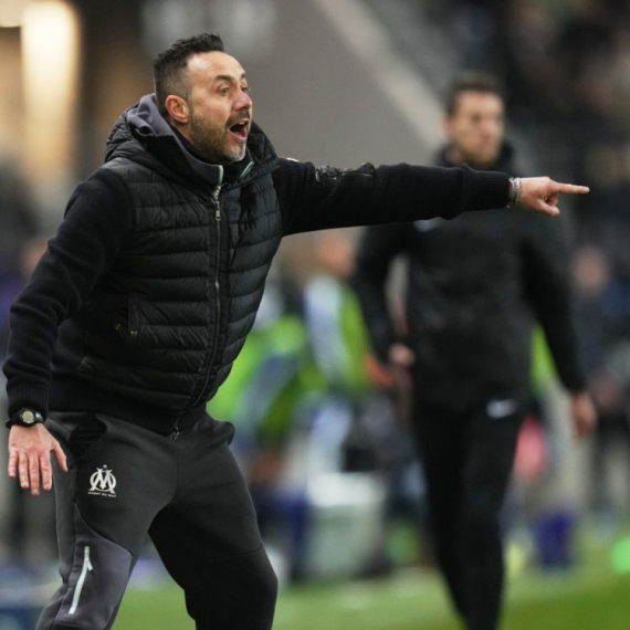 Totenhem gasi požar bogatstvom za De Zerbija – navijači se pobunili zbog problematične izjave