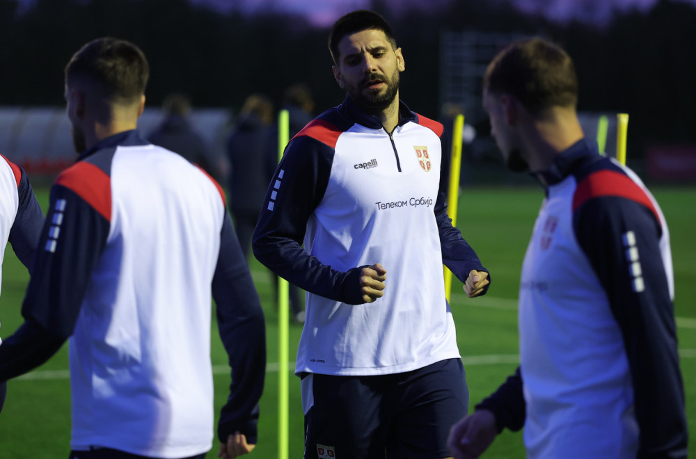 Da li Mitrović zaslužuje da igra za Srbiju? Bilo je i biće većih igrača VIDEO
