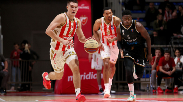 Desetkovana Zvezda srušila Dubai – dominacija Miljenovića!