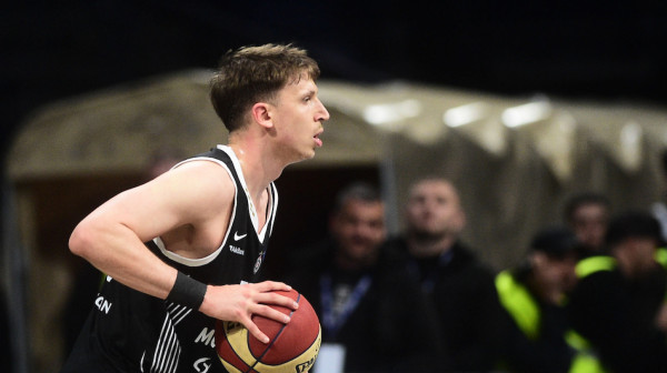 Partizan vodi na poluvremenu – sjajno su odigrali drugu četvrtinu