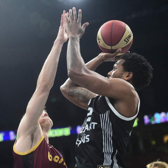 Raste prednost Partizana – crno-beli se još jednom odlepili