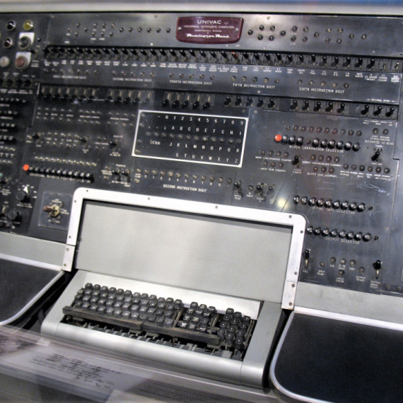 Težak 13 tona i koštao je milione: Pre 75 godina, ova "zver" je promenila svet zauvek