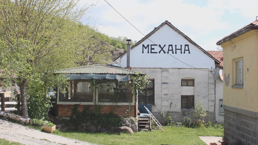 Veprić, Đavo, Kukavica i Biber: Jedinstveno selo u Srbiji gde nadimci zbunjuju čak i poštare