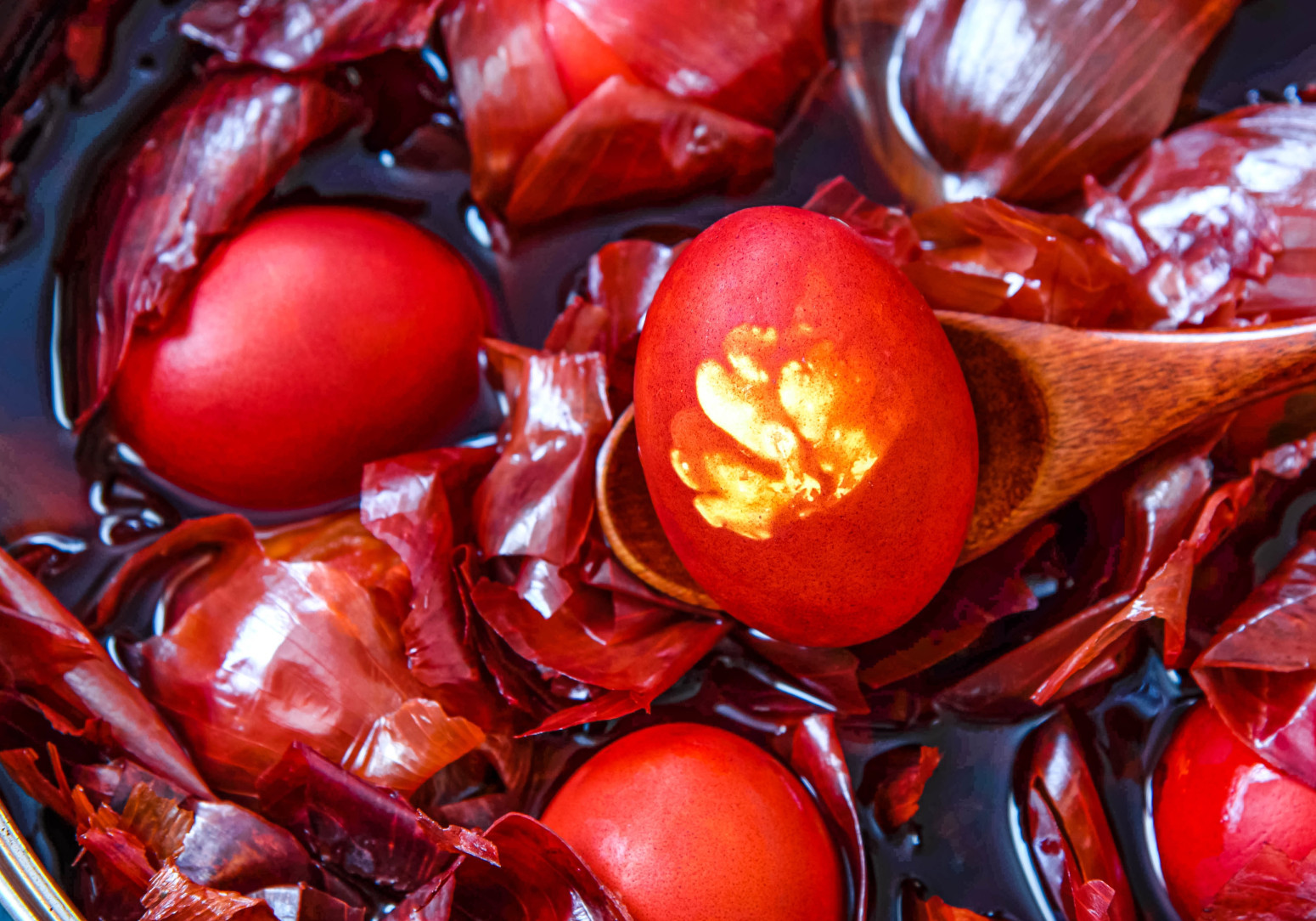 Today is Good Friday: What should be done for well-being in the home, and what is strictly forbidden