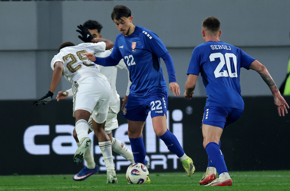 Spektakularne makazice Pavlovića!