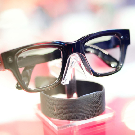 Meta i Ray-Ban predstavili nove pametne naočare za dioptriju VIDEO