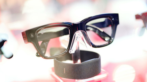 Meta i Ray-Ban predstavili nove pametne naočare za dioptriju VIDEO