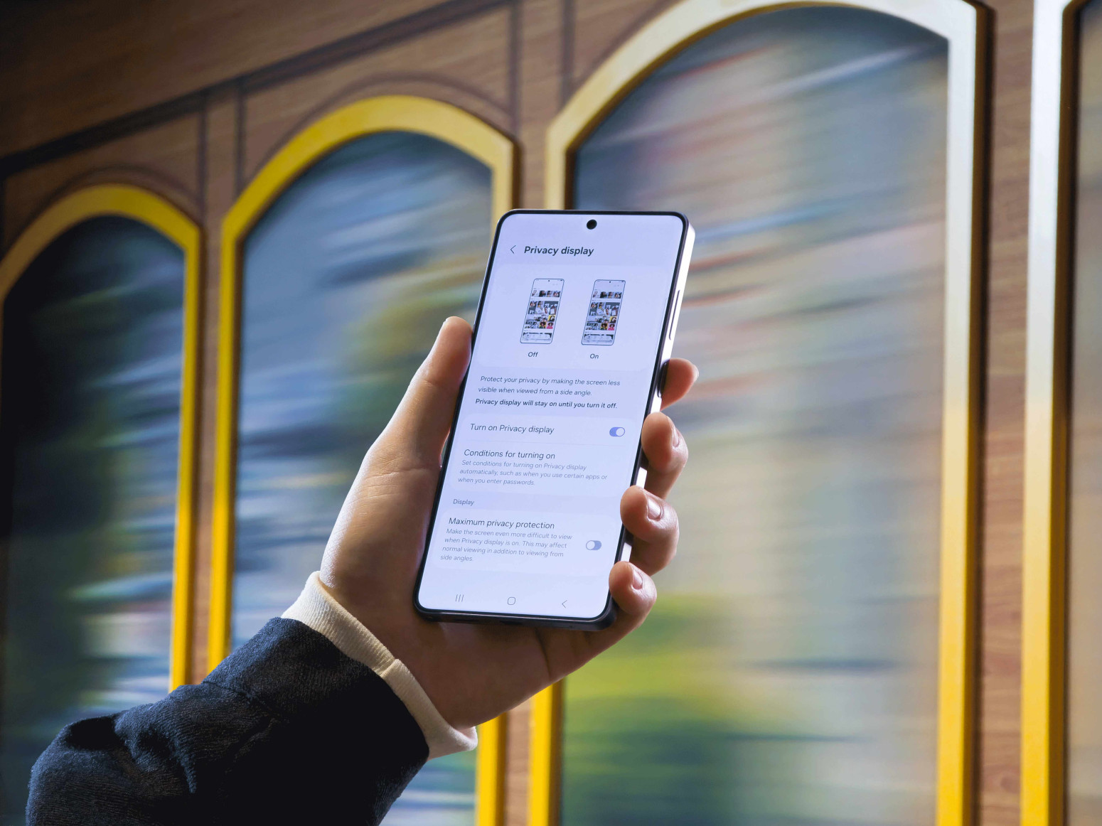 Više od polovine ljudi vam bulji u telefon, a evo i šta najviše gledaju