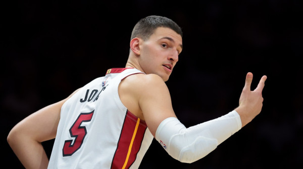 Jović dobio dres voljenog kluba VIDEO