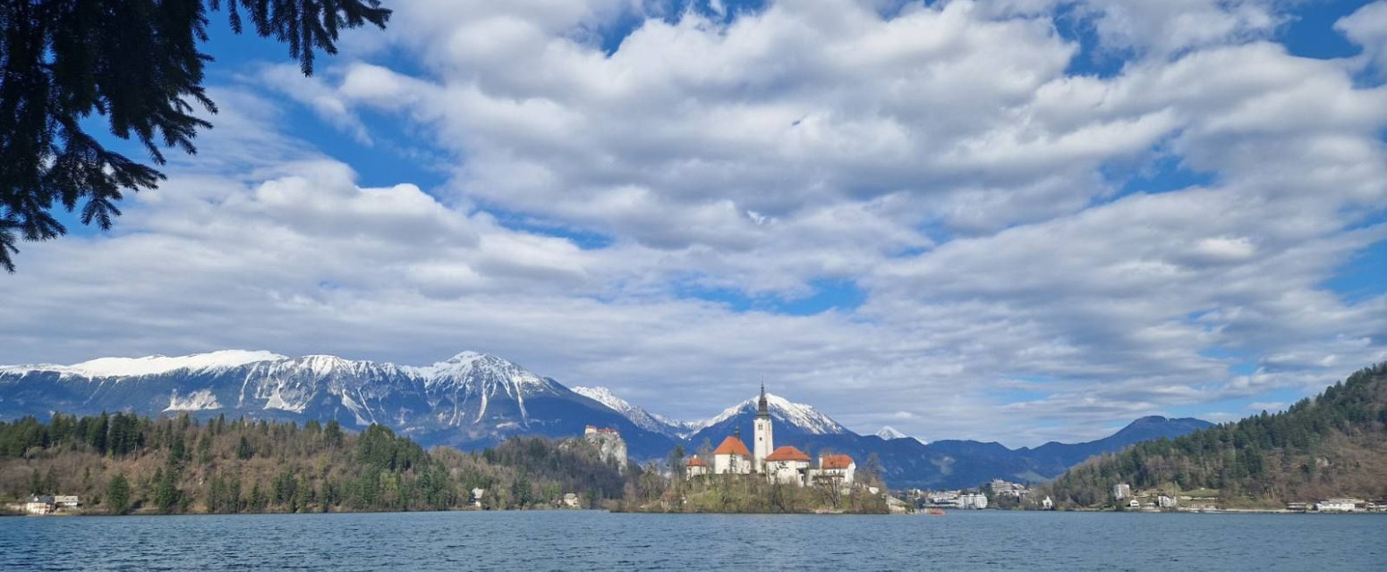 Turistkinja otišla na Bled pa se razočarala: "Ako ne platite 20 evra, nemate nijednu opciju"