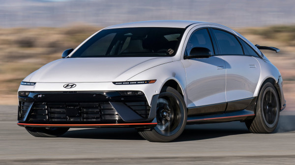 Hyundai ponovo pokorio svet performansi: Ioniq 6 N osvojio prestižnu titulu FOTO