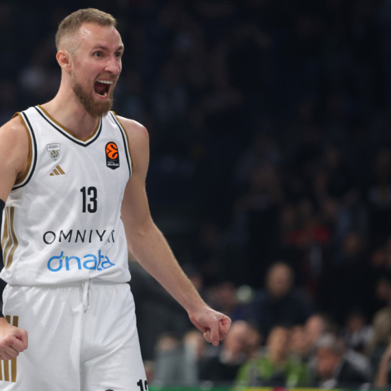 "Stotka" Dubaija za ostanak nade