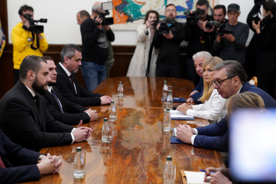 Konsultacije u Predsedništvu Srbije; Vučić sa predstavnicima stranaka