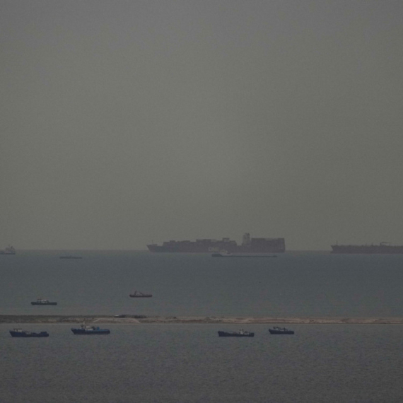 Presedan – prvi brod sa Zapada prošao kroz Ormuski moreuz FOTO