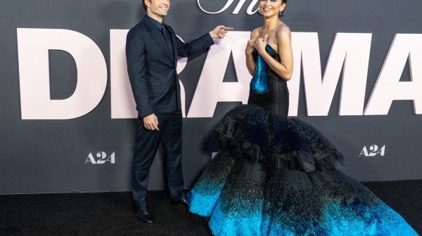 Novi film sa Zendejom i Patinsonom razočarao mnoge: "Obrt je neukusan i šokantan" VIDEO