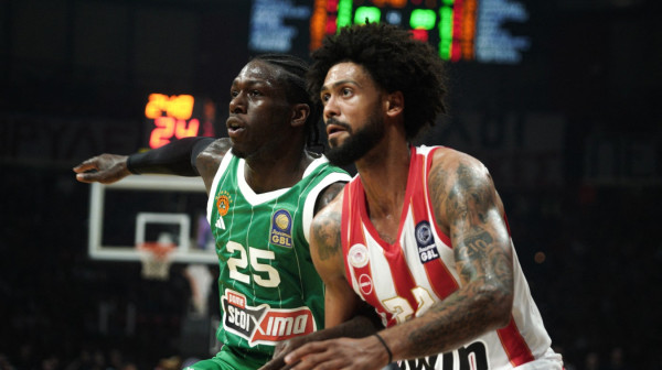 Stigle kazne za Dorsija, Nana i Lesora