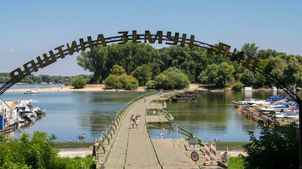 Kraj jedne ere na Dunavu: Ponton za Lido odlazi u istoriju; Ono što se gradi na njegovom mestu menja Beograd