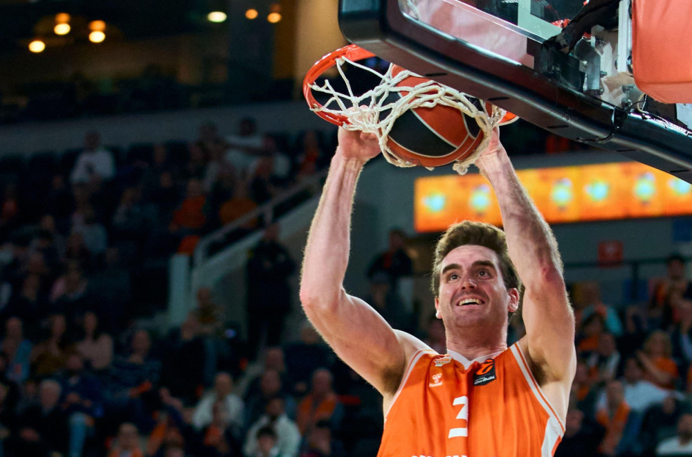 Indeks 44, 33 poena i 10 skokova za manje od 22 minuta? Da, moguće je VIDEO