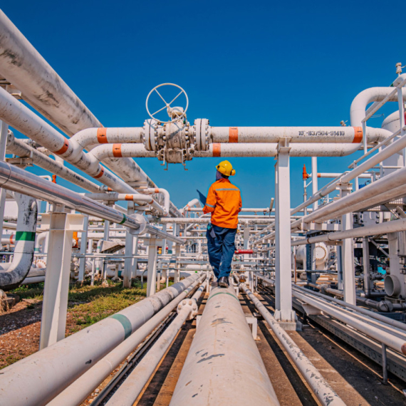 Energetski šok trese svet: Posle sedam godina kupuju iransku naftu