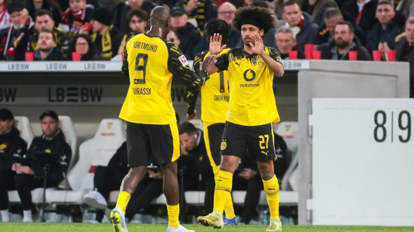 Dortmund u nadoknadi "nokautirao" Štutgart