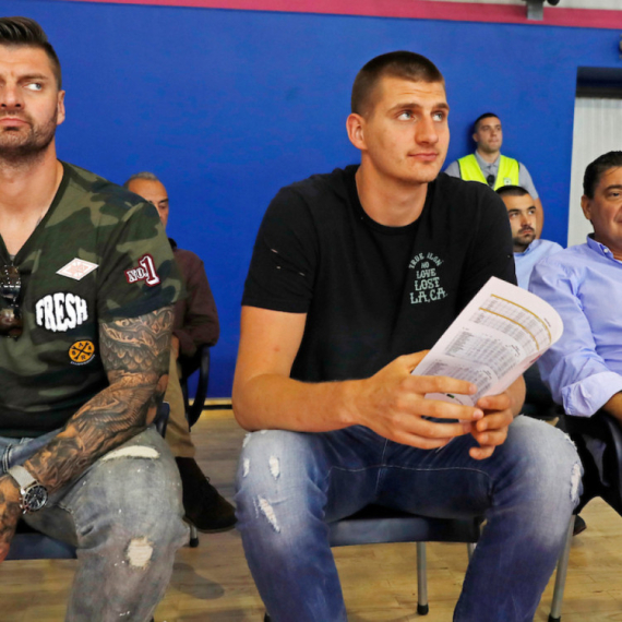 "Frka" na utakmici Denvera – Jokićev brat u centru pažnje VIDEO