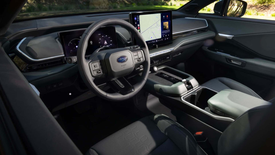 Subaru predstavio moćni električni SUV sa 7 sedišta, 426 KS i preko 480 km dometa FOTO