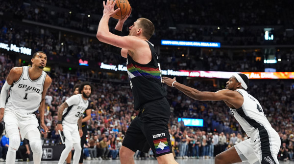 Nikola Jokić opet ušao u istoriju NBA lige FOTO