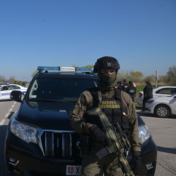 Oglasilo se Ministarstvo odbrane povodom pronalaska eksploziva u opštini Kanjiža; Evo šta je sve nađeno VIDEO