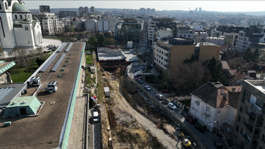 Novo lice Vračara: Intenzivni radovi na platou Hrama Svetog Save FOTO