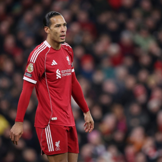 Van Dajk se izvinio navijačima: "Mene sigurno boli"