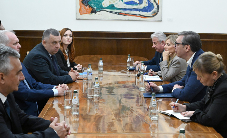 Završene konsultacije predsednika Vučića sa predstavnicima stranke Mi-glas iz naroda