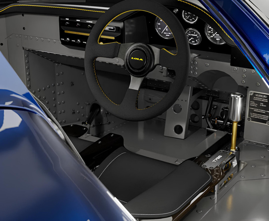 Lak ko perce: Ovaj retro V8 superautomobil ima samo 900 kg! FOTO/VIDEO